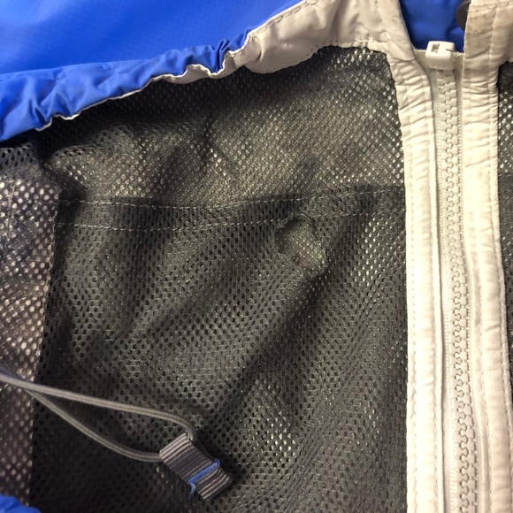 The North Face Rain Jacket - Picture 4 of 6